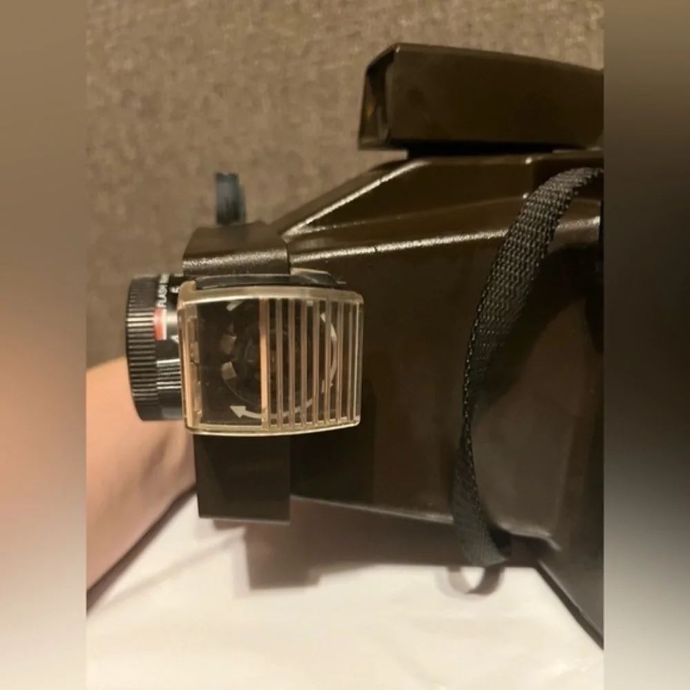 Polaroid Minute Maker Camera‎ Vintage with Strap